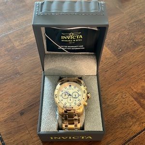 Mens Invicta Pro Diver Gold Watch Stainless Steel
